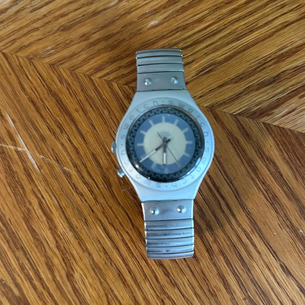 Swatch Watch - super vintage  ~1999 - silver metal